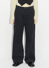 Load image into Gallery viewer, RELAXED CHINOS // Black