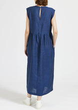 Load image into Gallery viewer, APRON LINEN Dress // Indigo