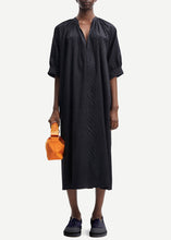 Load image into Gallery viewer, PUFFY SLEEVES Dress // Black