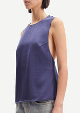 Load image into Gallery viewer, TWISTED BACK Top // Nightshadow blue