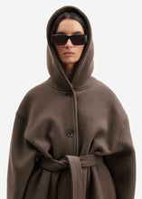 Load image into Gallery viewer, HOODIE COAT // Major brown