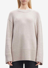 Load image into Gallery viewer, WOOL JUMPER Knit // Narceous clouds