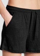 Load image into Gallery viewer, LINEN BASIC Shorts // Black