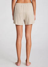 Load image into Gallery viewer, LINEN BASIC Shorts // Natural