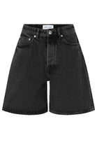 Load image into Gallery viewer, JEANS Shorts // Black dust