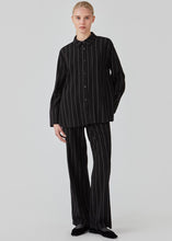 Load image into Gallery viewer, STRIPED LINEN Top // Black