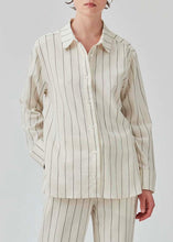 Load image into Gallery viewer, STRIPED LINEN Top // Cream