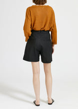 Load image into Gallery viewer, TAILORED Shorts // Black