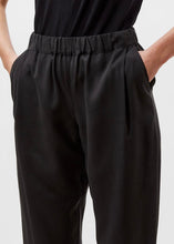 Load image into Gallery viewer, TAPERED Pants // Black