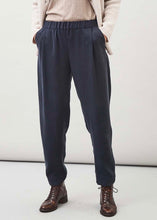 Load image into Gallery viewer, TAPERED Pants // Navy