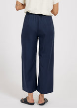 Load image into Gallery viewer, FLOWY TENCEL Pants // Navy