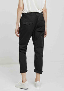 NEWS EDIT Pants // Black