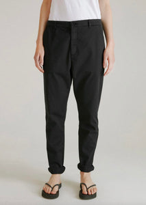 NEWS EDIT Pants // Black