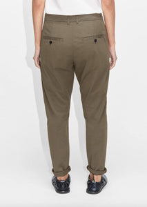 NEWS EDIT Pants // Khaki green