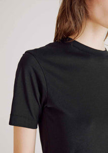 STRAIGHT T-shirt // Black