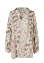 Load image into Gallery viewer, TIE DYE ART Top // Blurred brown