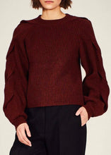 Load image into Gallery viewer, VOLUMINOUS SLEEVE Knit // Rust