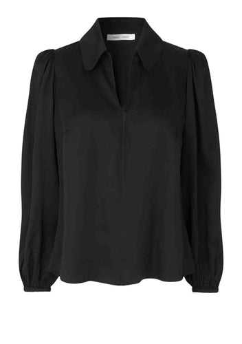 WIDE COLLAR Top // Black